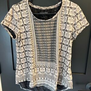 Patterned Short Sleeve Flowy Lightweight Blouse